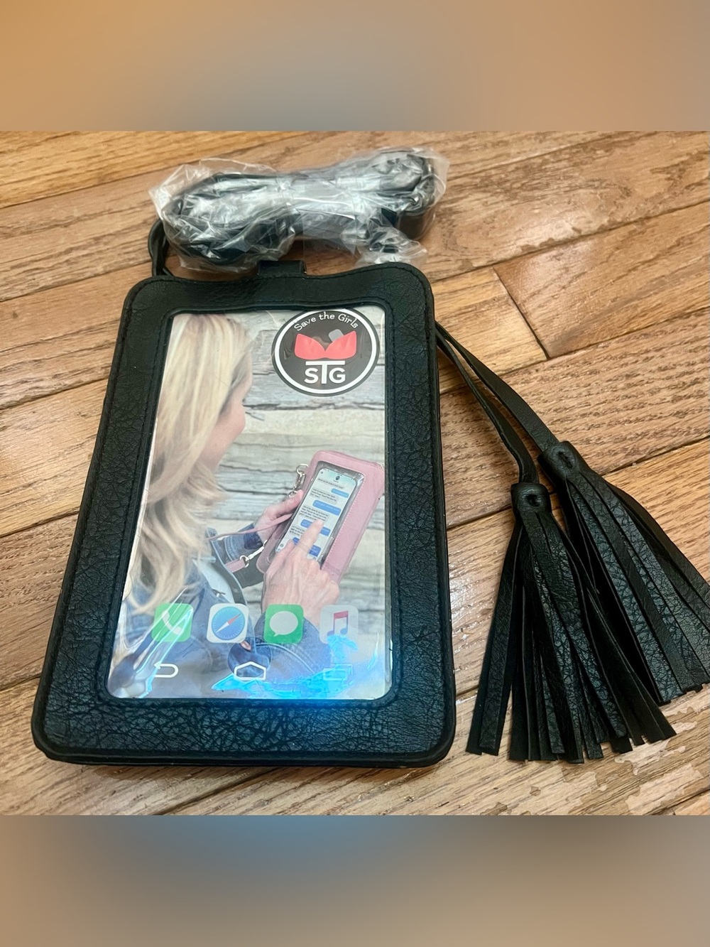 Save the Girls Black Crossbody Phone Wallet Touchscreen Purse with Tassel NWT
